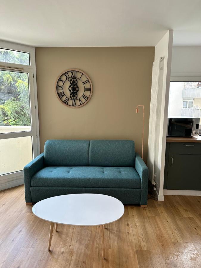 Bel Appartement A 25 Mn De Paris Sartrouville Exterior photo